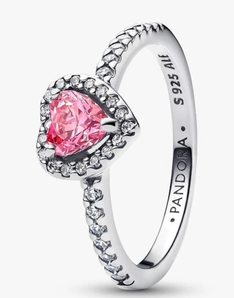 💍 Anillo Pandora Rosa – Dulzura que enamora