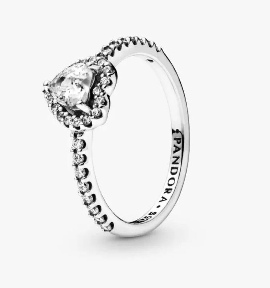 💍 Anillo Pandora Transparente – Elegancia que ilumina
